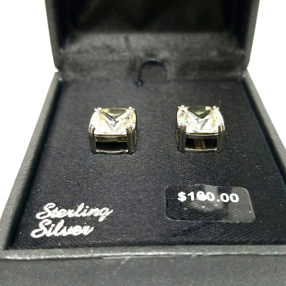 Diamonluxe  Simulated Diamonds 925 Thai  Womens Earrings New